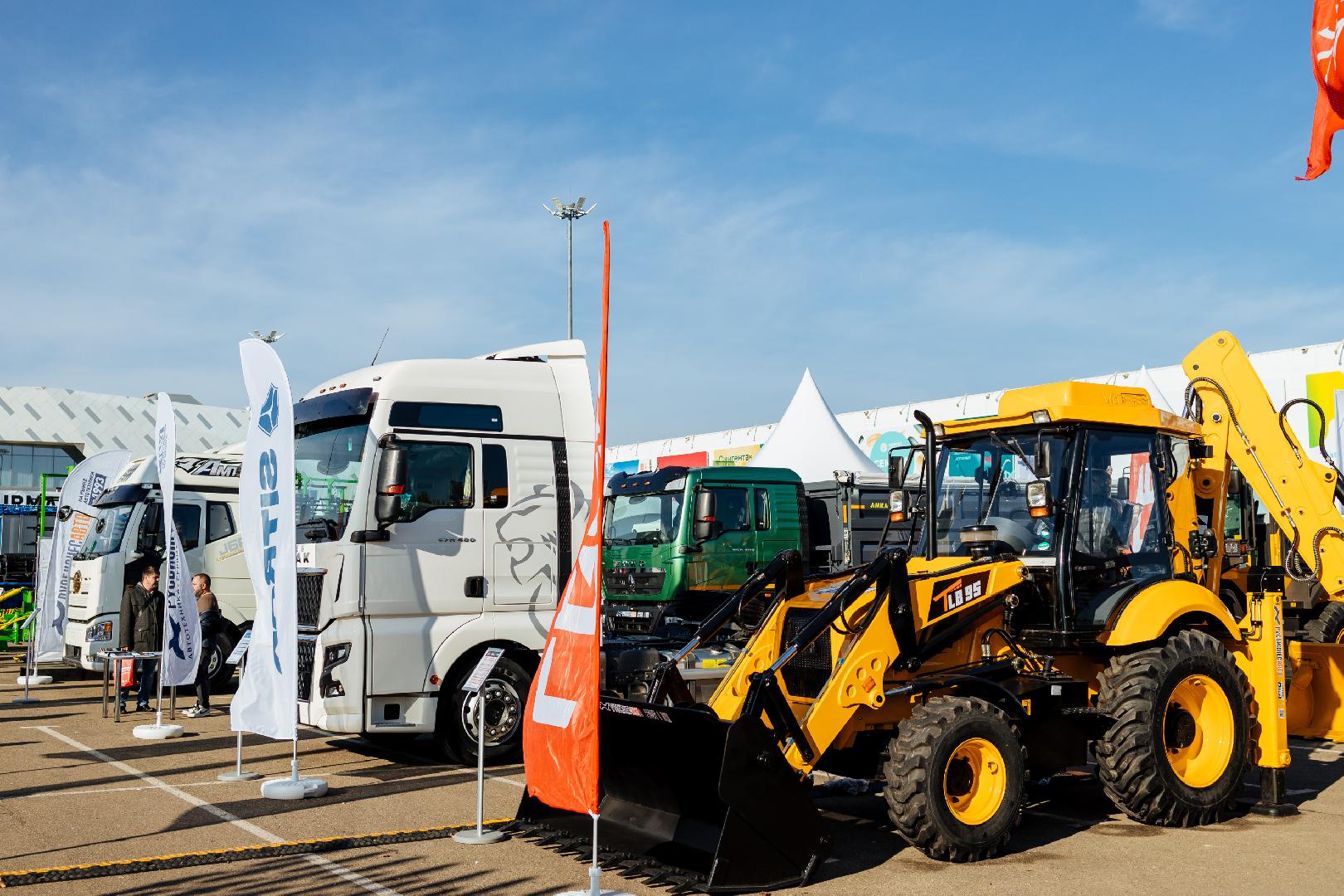 Изображение к статье «Компания «Русбизнесавто» приняла участие в «ЮГАГРО 2024»»