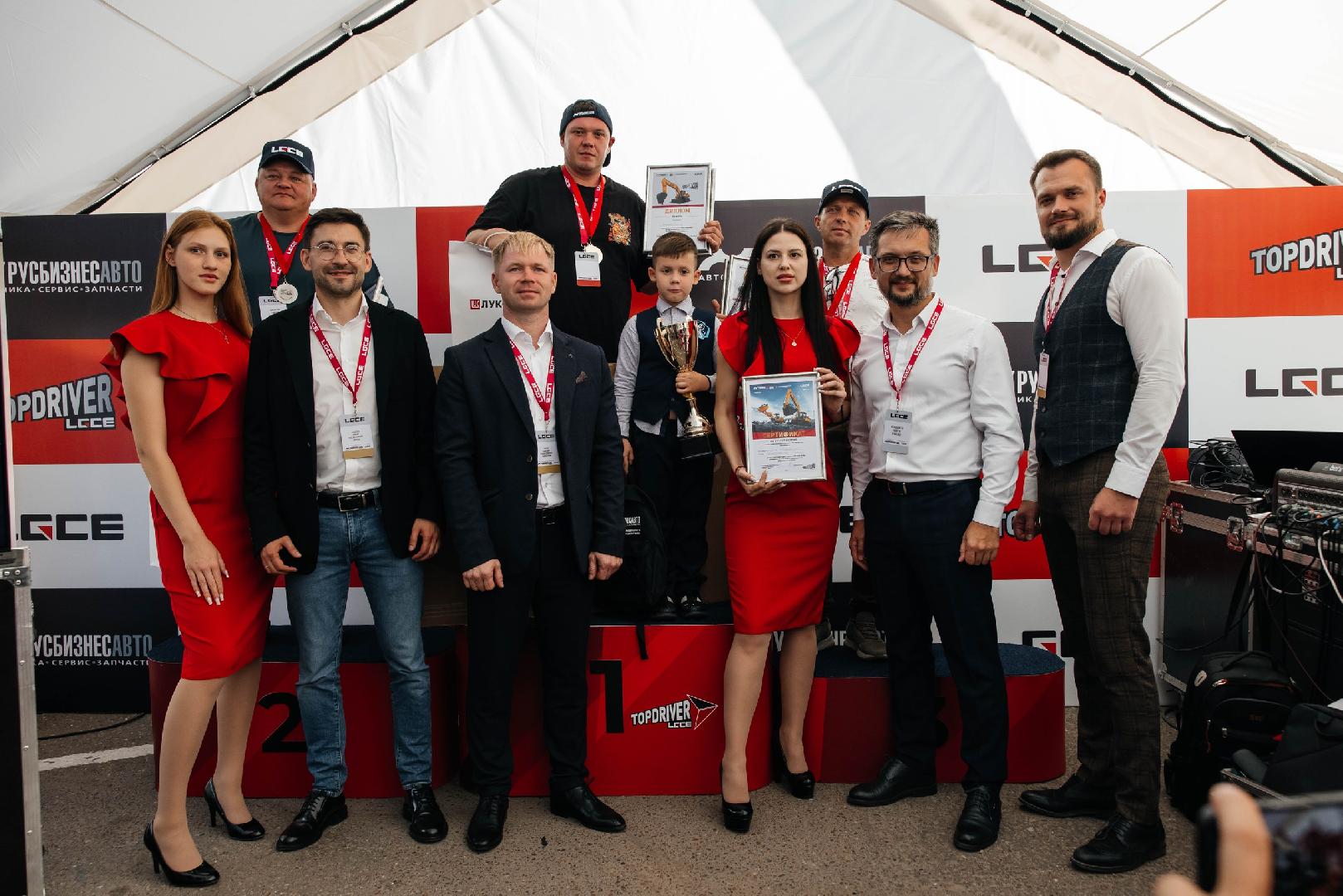 Изображение к статье «Top Driver Excavator Challenge от LGCE собрал лучших операторов на берегу Амура»