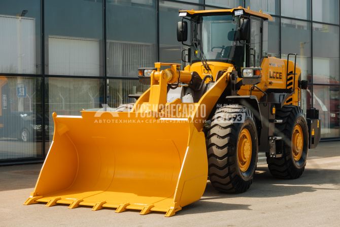 Купить Погрузчик фронтальный LGCE L953H (ковш 3,0 м стандартный, доп. линия) в компании Русбизнесавто - изображение 0