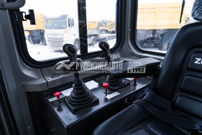 Купить Бульдозер гусеничный ZOOMLION ZD160-3 (кондиционер, гусеница 510мм, без рыхлителя) в компании Русбизнесавто - изображение 1